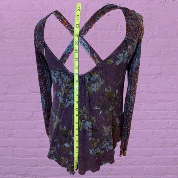 🔮 “Gimmicks” by BKE Purple Long Sleeve Blouse with Front & Back Cutouts 🍂 - Picture 10 of 13